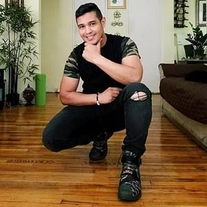 Meet your Posher, Darwin